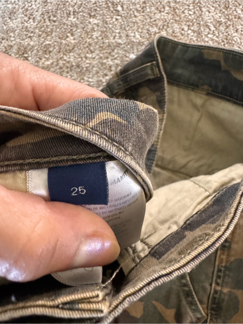 CITIZENS OF HUMANITY FLIGHT PANT IN CAMO SIZE 25 NWOT - Picture 11 of 11